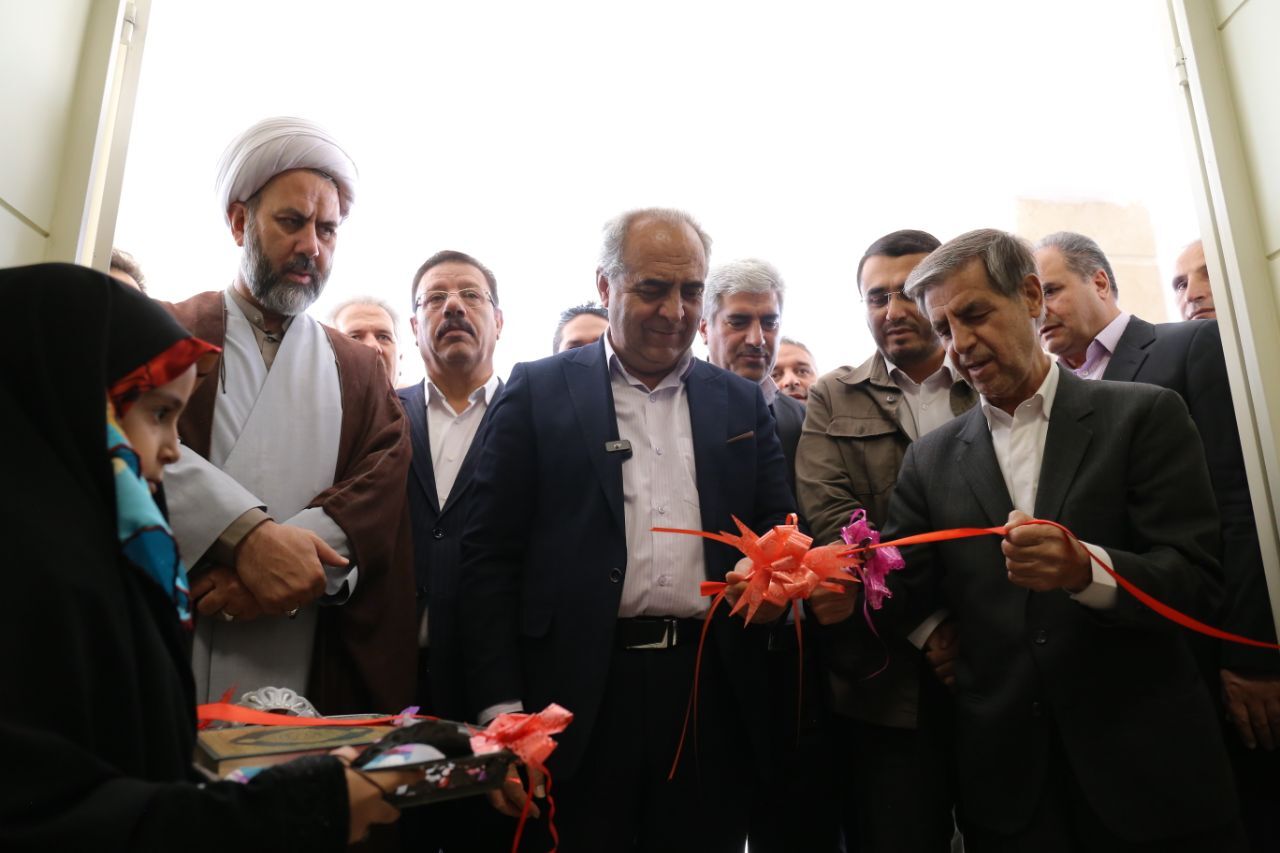 افتتاح آموزشگاه ۱۲ کلاسه شهید آیت الله آل هاشم 