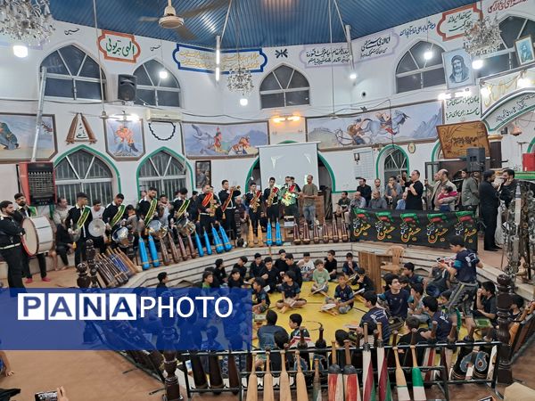 محفل انس با قرآن کریم در زورخانه باب‌الحوائج قائمشهر