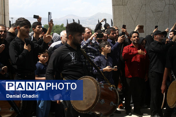 مراسم تشییع پیکر شهدای خدمت در تهران