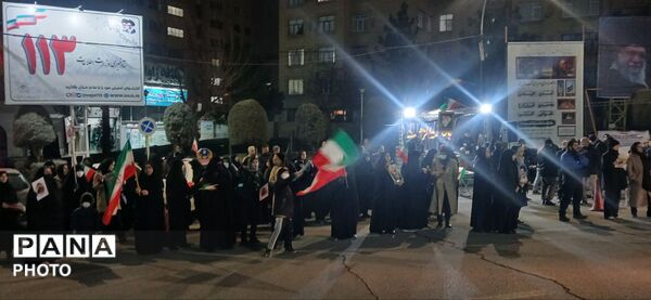 تجمع مردم شهرستان ساوجبلاغ در بیعت با سومین رهبر انقلاب