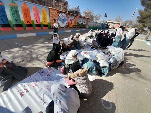 پویش کشوری پرسش مهر ریاست جمهوری، در دبستان حضرت آسیه