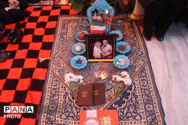 حال و هوای آغاز سال نو در جوار مزار شهدای جنگ رمضان