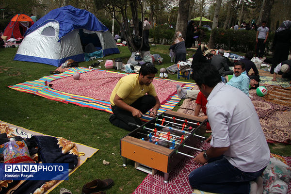۱۳ فروردین روز دوستی با طبیعت