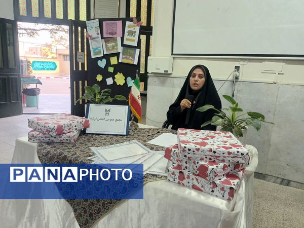 اولین مجمع انجمن اولیا و مربیان در دبیرستان غیردولتی سما ۴