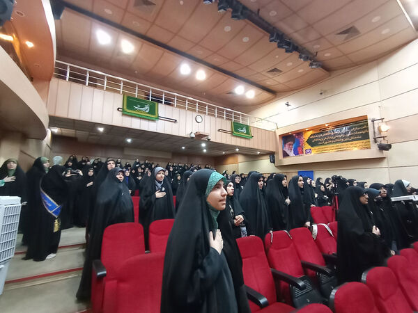 اختتامیه و تقدیر از برگزیدگان سیزدهمین جشنواره مدرسه انقلاب در قم