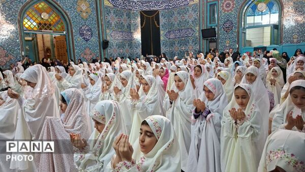آغاز فصل تازه‌ای از بندگی برای دختران در جشن تکلیف