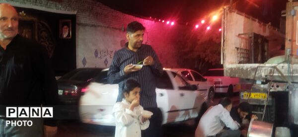 مهمان نوازی مشهدی ها در موکب قمر بنی هاشم
