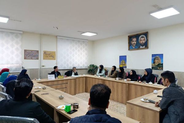 برگزاری جلسه نماد با محوریت حمایت و پیشگیری در مدرسه شهید رجایی