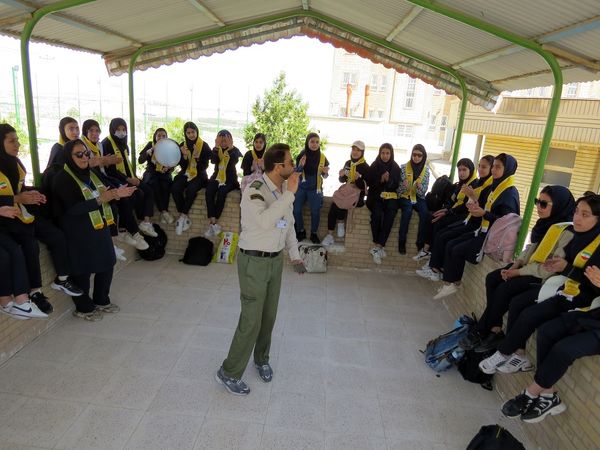 اردوی تمشک دختران بجنورد در اردوگاه شهید چمران 