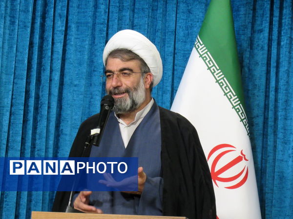 برگزاری آیین رونمایی از آثار تجربه‌نگاری جبهه فرهنگی انقلاب اسلامی کردستان و افتتاح مرکز «میدا»