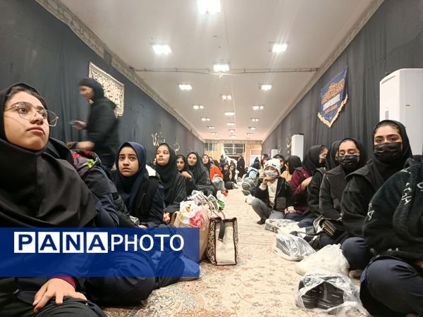 اعزام نخستین گروه از دانش‌آموزان قمی به اردوی راهیان رضوی 