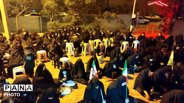 مراسم عزاداری شب هشتم ماه محرم در مسجدالنبی نیم‌ور