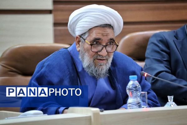 جلسه هم‌اندیشی مسئولان شهرستان سملقان با حضور استاندار