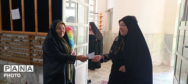 شکوه حضور مردم سملقان در سنگر نماز جمعه