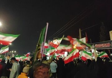اجتماع مردمی در بیست و هفتمین شب از مراسمات بلوار فضل نیشابور 