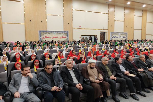 همایش بزرگ «یاوران انقلاب، پیشتازان مقاومت» در اردبیل