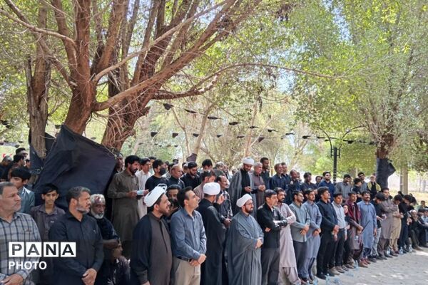 تجدید میثاق مردم رودبار جنوب با آرمان‌های حسینی در جوار قبور شهدای گمنام