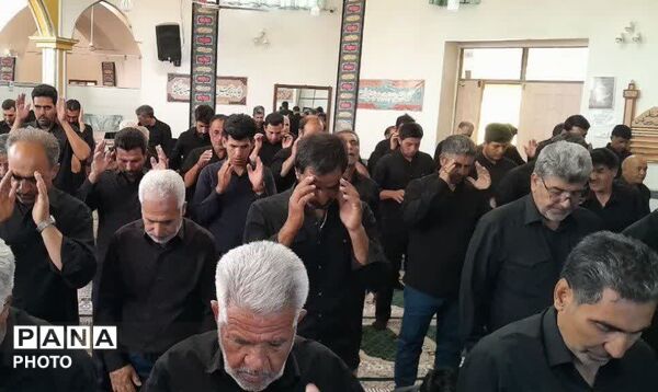 عزاداری واقامه نماز ظهر تاسوعای حسینی در مسجد غریب فدافن