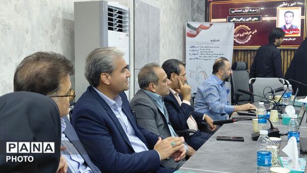 آیین تجلیل از معلمان برگزیده جشنواره الگوهای برتر استان خراسان رضوی
