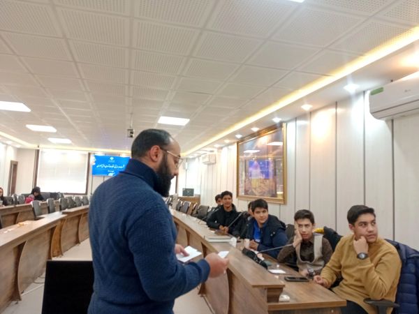 انتخابات شورای هیأت رئیسه مجمع دانش آموزی پسران ناحیه 3 مشهد