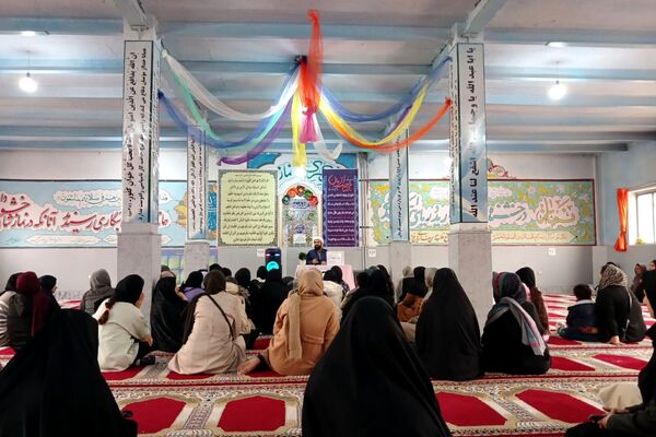 گرامیداشت میلاد حضرت زهرا (س) در دبستان فرزانگان رباط‌کریم