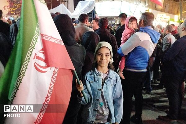 تشییع پیکر شهید محمدحسین عزیزی و شهیده حاجیه خانم صلح‌جو