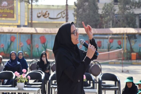 هفته تربیت‌بدنی با شور و انرژی در دبیرستان شاهد مرضیه 