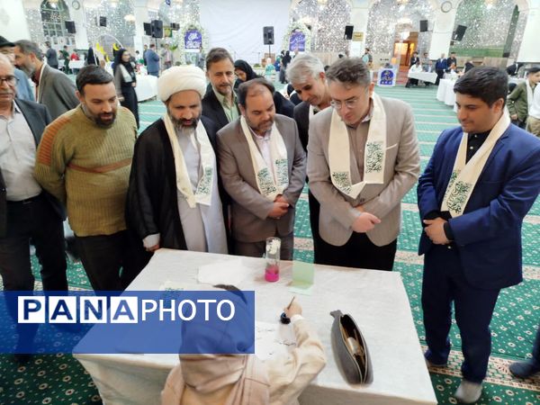 رویداد دانش‌آموزی «کتابت نور» در کاشمر برگزار شد