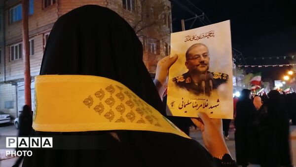 حضور پرشکوه پیشتازان فارسان در راهپیمایی 