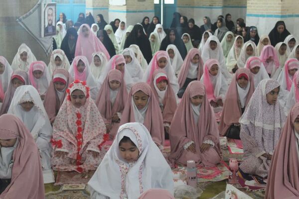 جشن تکلیف ۶۰۰ دختر کهنوجی  