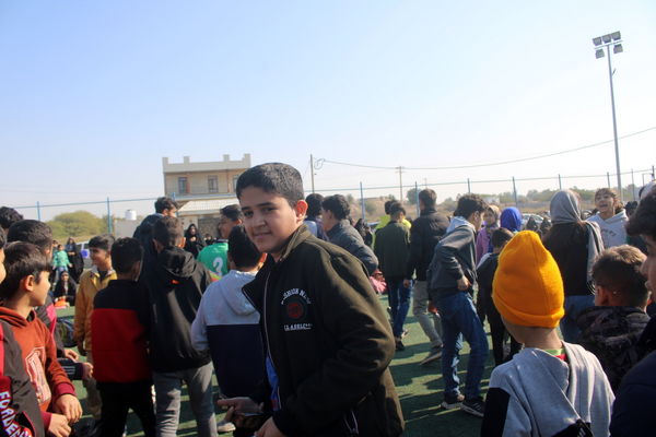 پیاده‌روی خانوادگی در روستای هلیله شهرستان بوشهر 