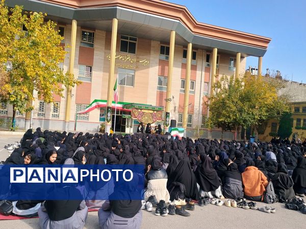 یادوراه شهادت حضرت فاطمه زهرا در مدرسه هوشیار