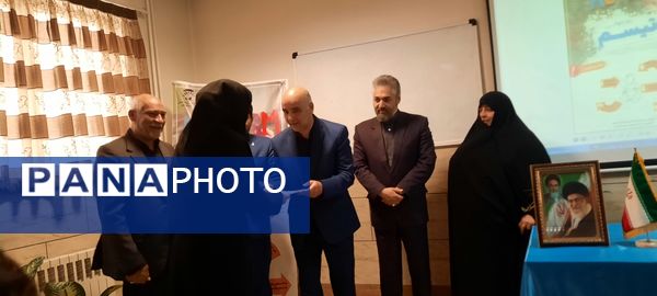 گرامیداشت روز جهانی اوتیسم اداره آموزش‌وپرورش استثنایی استان خراسان رضوی