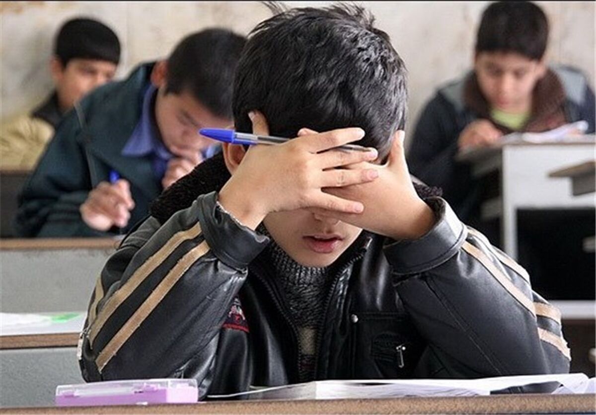 نبود مشاور در مدارس عاملی پنهان در افت تحصیلی دانش آموزان است