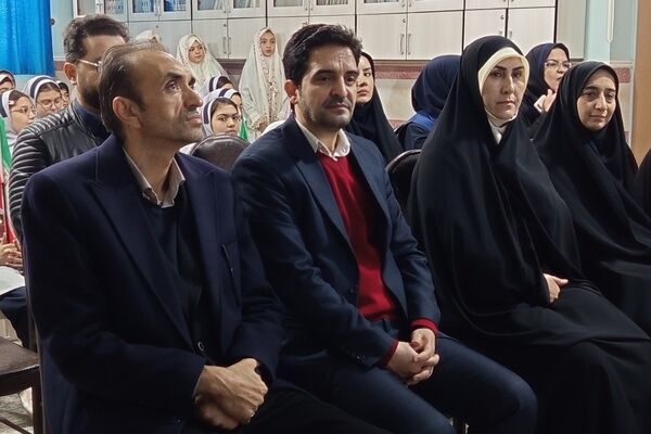 افتتاحیه طرح  «ایرانمون» در مدرسه شهدای گمنام بهارستان‌دو