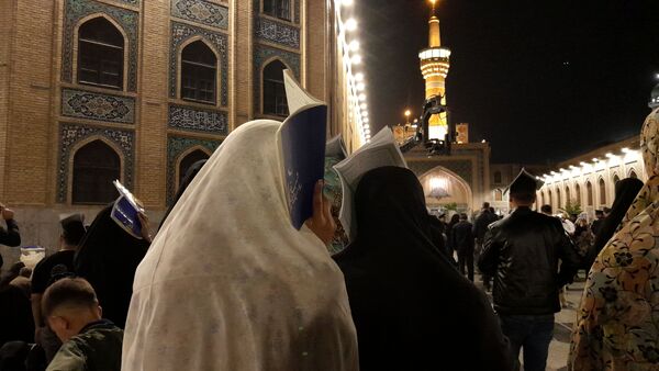 حال‌وهوای مشهد مقدس در لیالی قدر