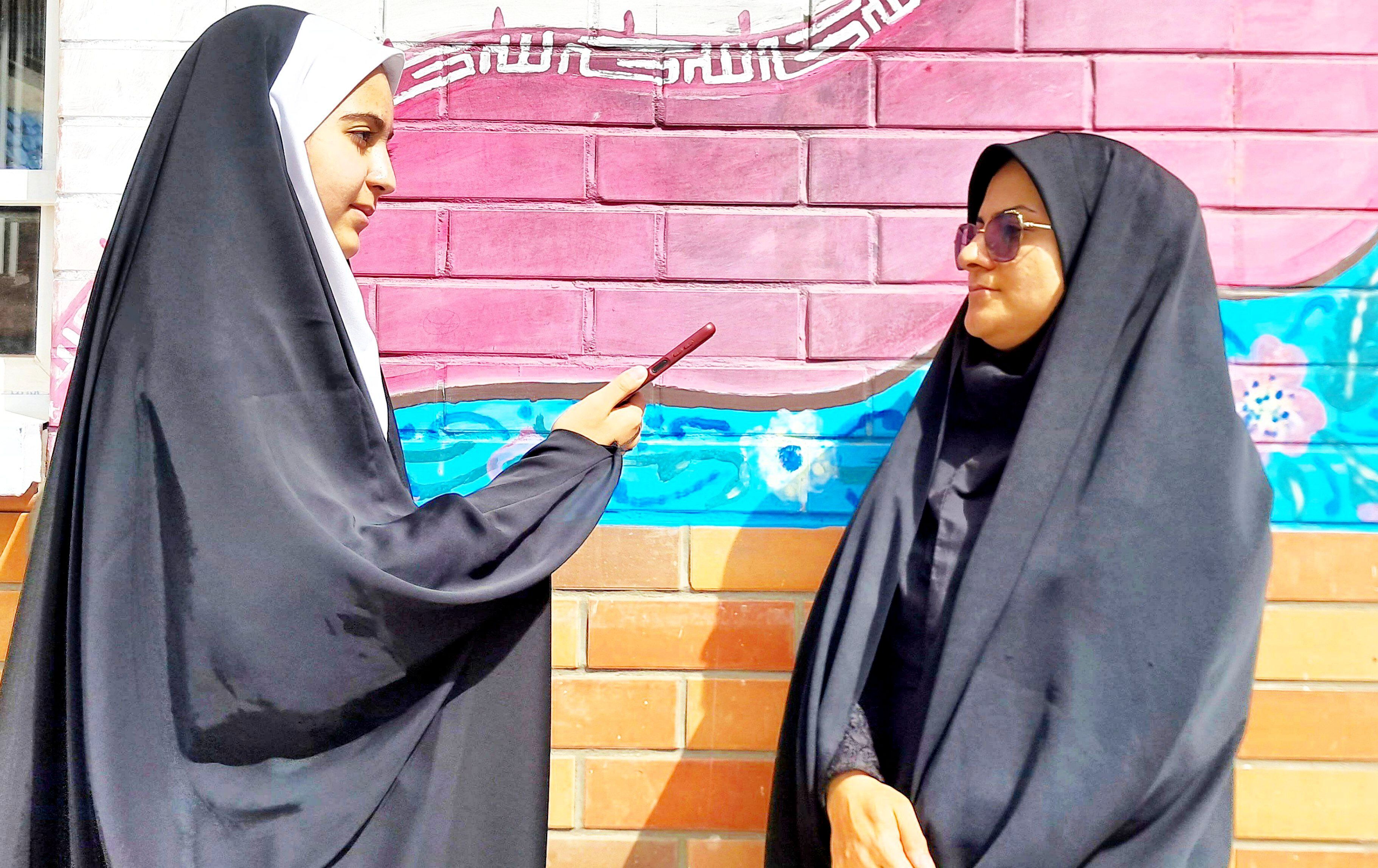 حضرت معصومه(س)، الگوی پاکدامنی و ولایت‌مداری برای تمام دختران مسلمان است