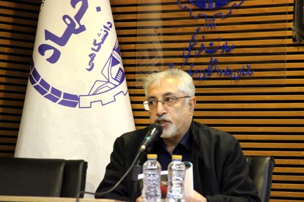 مراسم گرامیداشت غزل سرای معاصر ایران