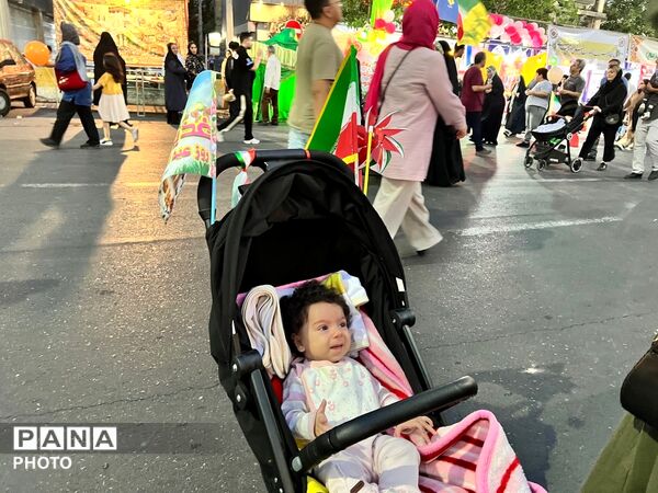 حضور باشکوه مردم کرج در مهمانی کیلومتری غدیر