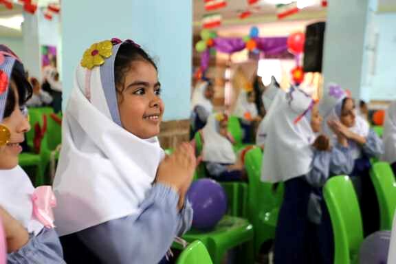 آغاز فصل شکوفه ها در بندرعباس 