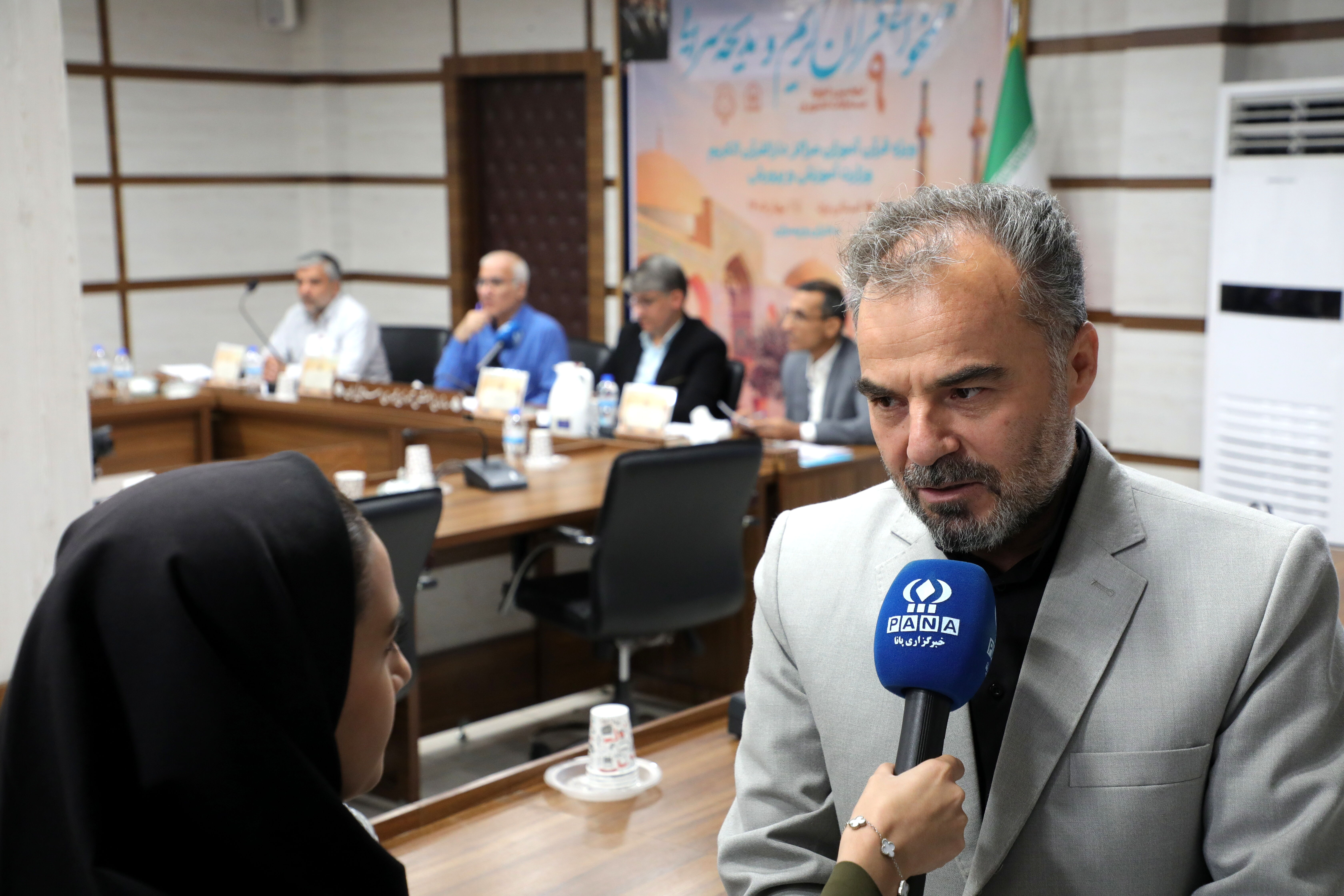 فعالیت بیش از ۱۰۰۰ گروه همخوانی در دارالقرآن‌های آموزش و پرورش/ رقابت ۳۵ گروه دانش‌آموزی در مرحله نهایی مسابقات کشوری