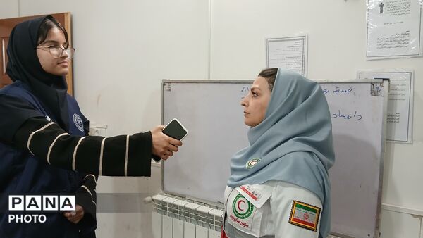 اجرای طرح "دادرس" در دبیرستان دخترانه عطیه