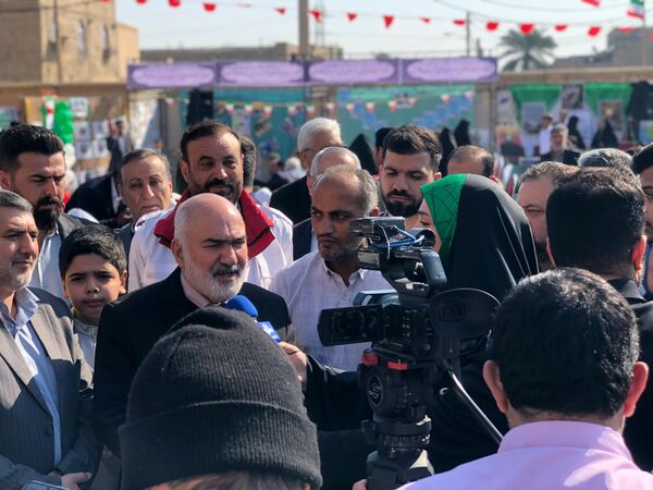 نواخته شدن زنگ گلبانگ انقلاب اسلامی در دبیرستان خوروش2 کارون