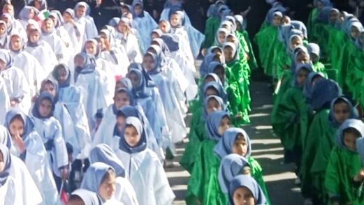 راهپیمایی پرشور ۱۳ آبان در اسدآباد؛ فریاد استکبارستیزی طنین‌انداز شد