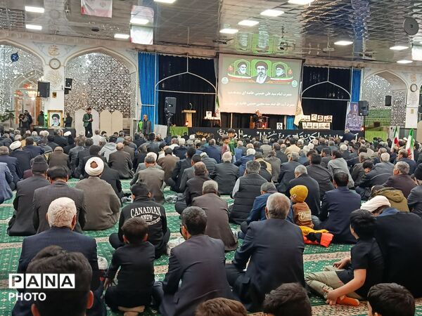 مراسم عزاداری اربعین رهبر انقلاب اسلامی در کاشمر