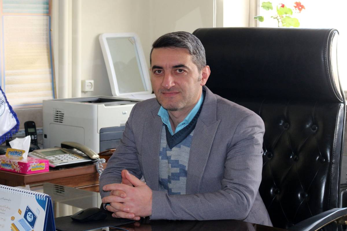 سرچشمه‌ تعلیم و تربیت اسلامى، وحى و تعالیم آسمانى است