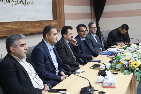 تقدیر از برگزیدگان جشنواره جوان خوارزمی استان آذربایجان شرقی