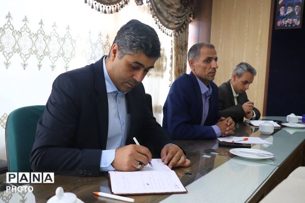  تفاهم‌نامه اداره آموزش‌وپرورش و کمیته امداد در آذربایجان‌شرقی