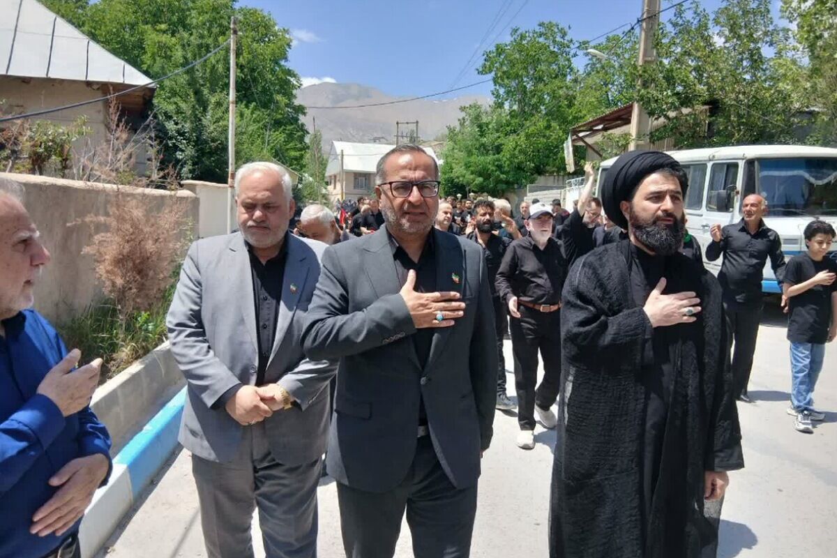 حضور فرماندار و مسئولان فیروزکوه در آیین‌های عاشورایی روستاهای لزور و وشتان