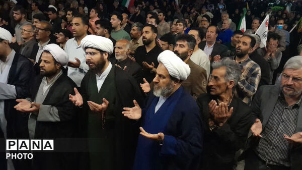 هفتادمین قرار شبانه مردم انقلابی کوهدشت، در دفاع از وطن و بیعت با رهبری